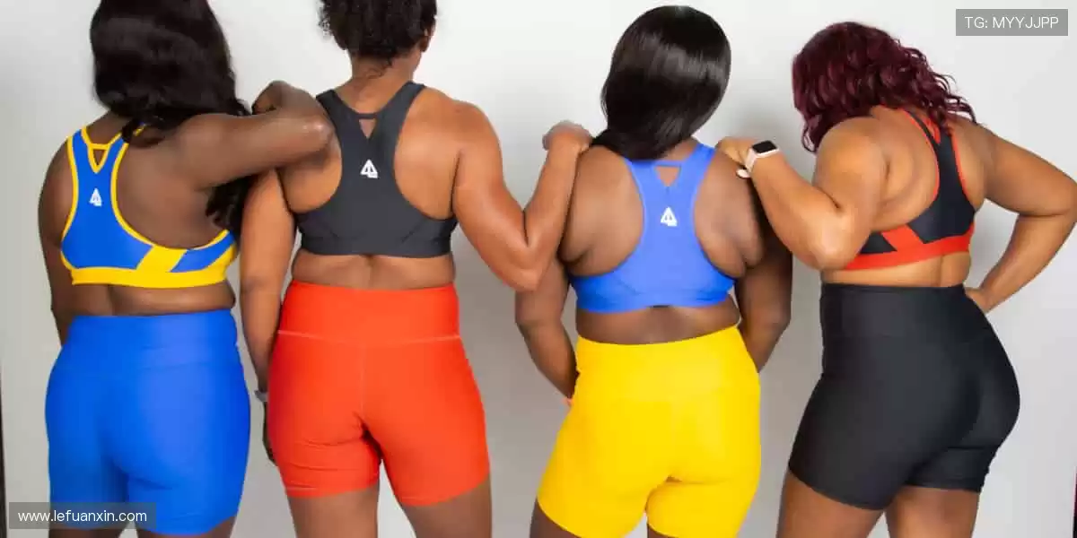 📱实时直播，比分秒报！💻随时随地，不错过每一个燃爆瞬间！